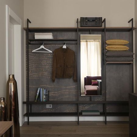 מילאנו Della Spiga Suites By Brera Apartments מראה חיצוני תמונה