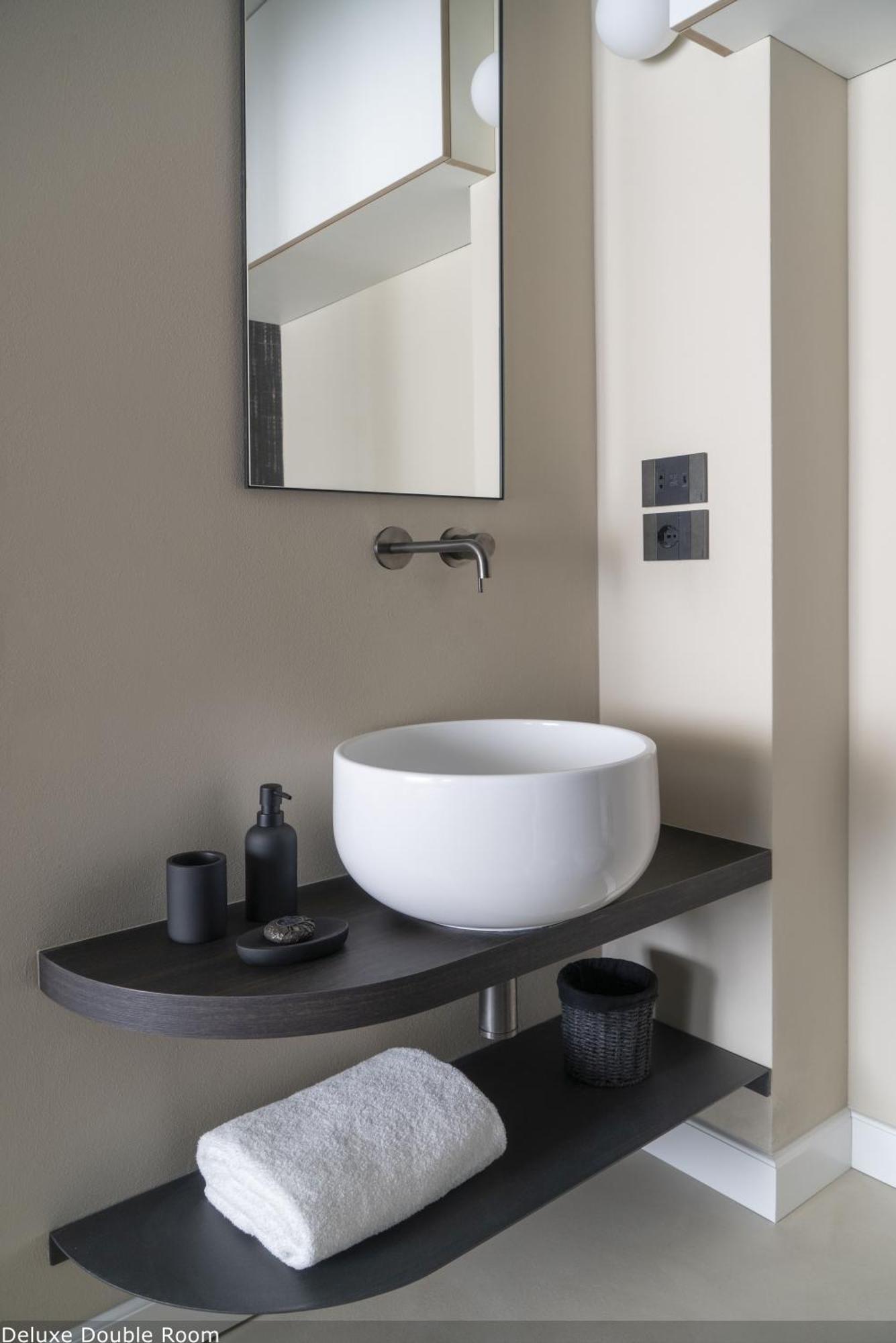 מילאנו Della Spiga Suites By Brera Apartments מראה חיצוני תמונה